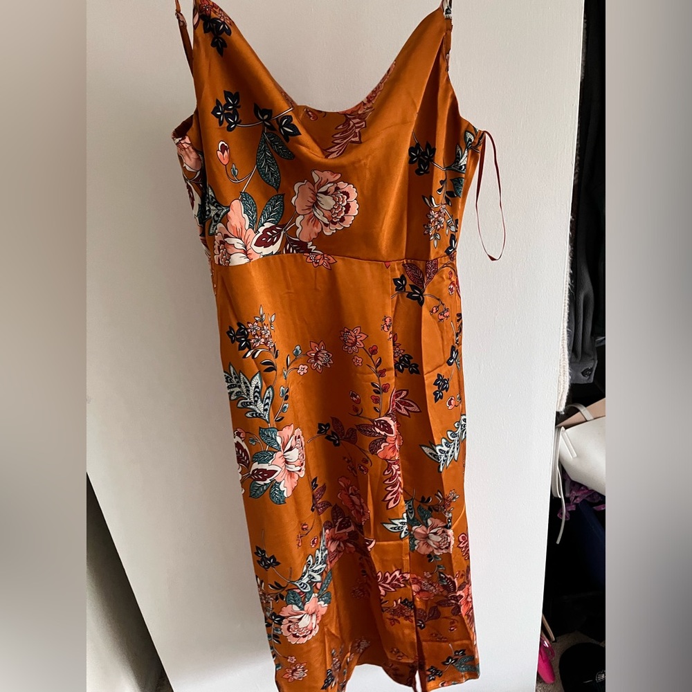 Petal and Pup Alejandro Cowl neck midi dress. Orange. NWT. Never worn. Size 4.